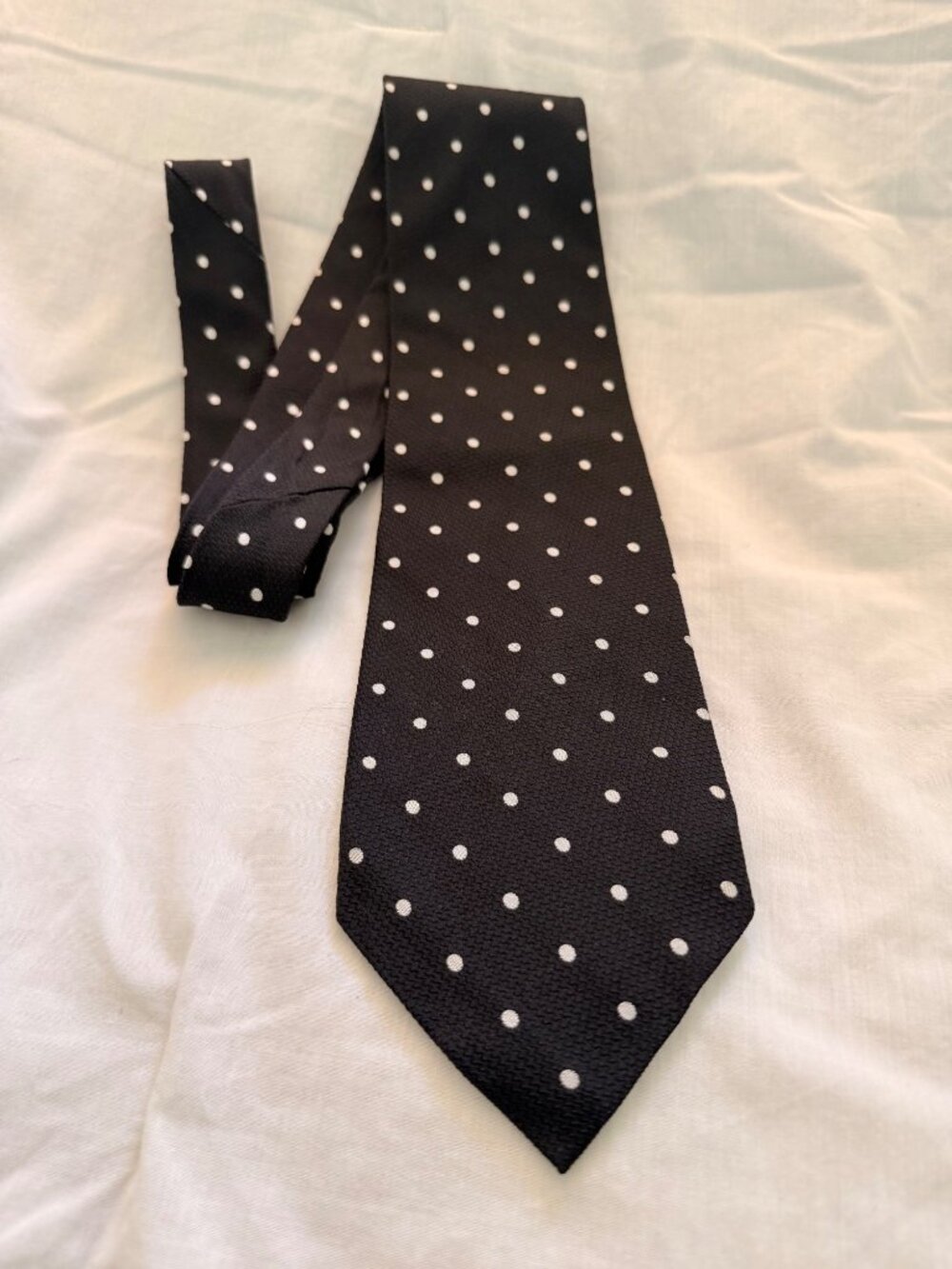 Lauren Ralph Lauren Vintage Mens Black & White Polka Dot Textured Silk Neck Tie